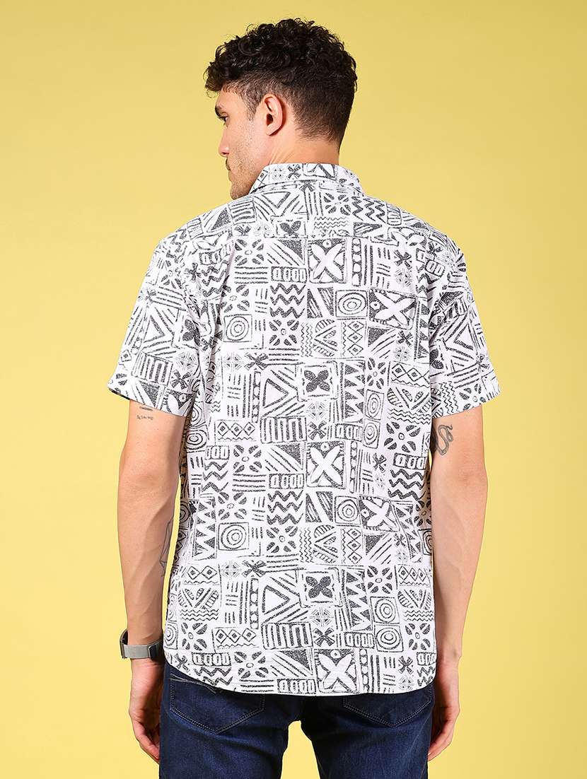 men printed short sleeve regular fit casual shirt - 21925899 - Standard Image - 4