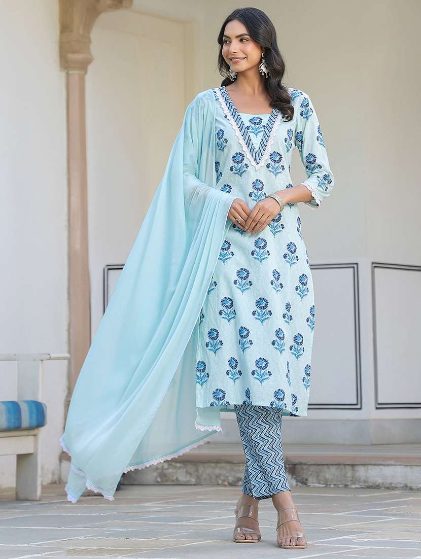 women three quarter sleeve kurta pant with dupatta set - 21926819 - Standard Image - 1