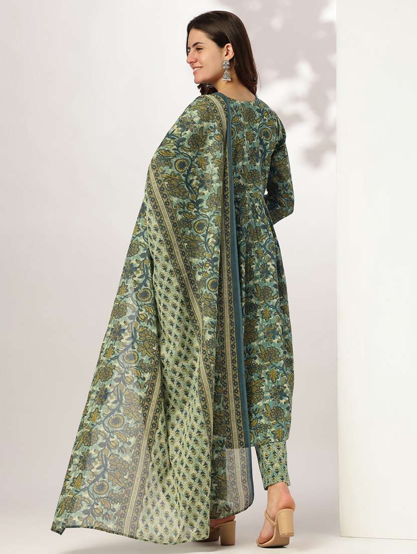 women three quarter sleeve kurta pant with dupatta set - 21926820 -  Standard Image - 4