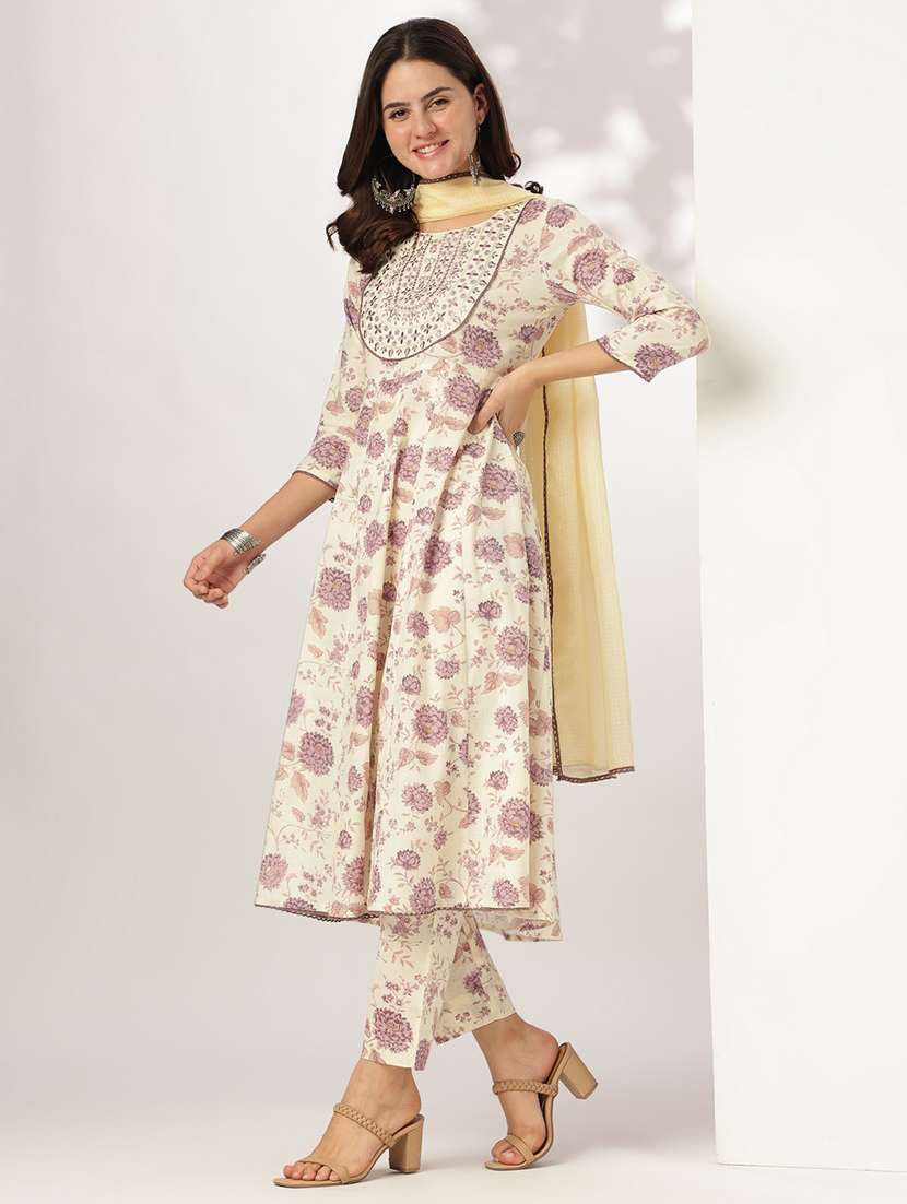 women three quarter sleeve kurta pant with dupatta set - 21926824 -  Standard Image - 1