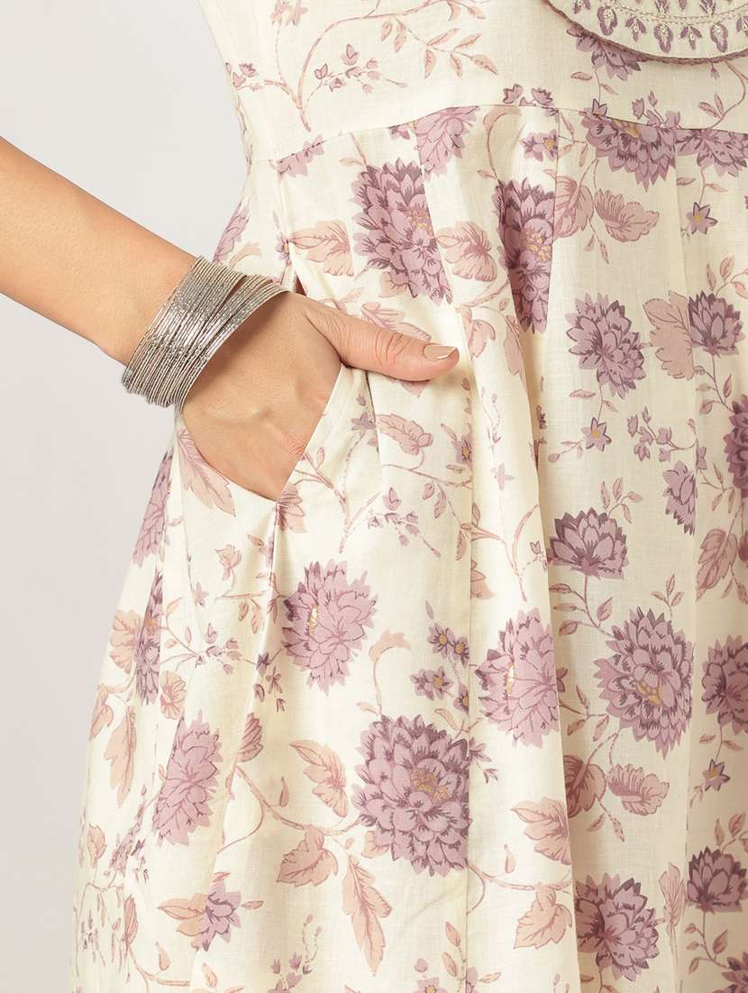 women three quarter sleeve kurta pant with dupatta set - 21926824 -  Standard Image - 4