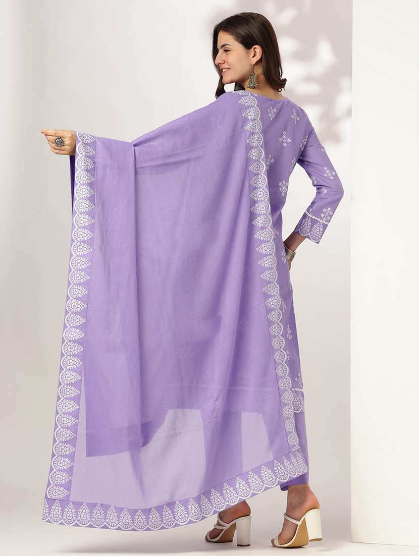 women three quarter sleeve kurta pant with dupatta set - 21926828 - Standard Image - 4