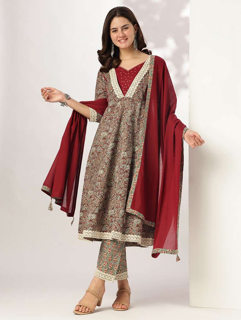 women three quarter sleeve kurta pant with dupatta set - 21926838 -  Standard Image - 1