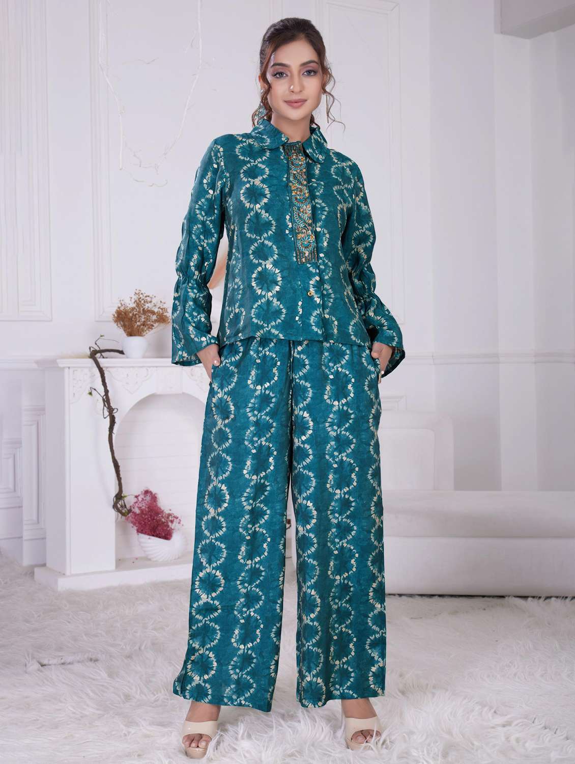 women printed long sleeve ethnic co-ord set