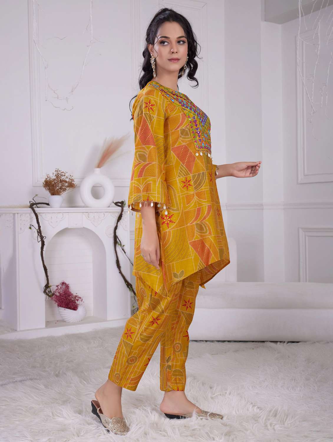 women printed long sleeve ethnic co-ord set - 21928018 - Standard Image - 1