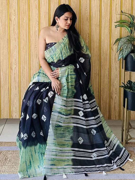 women black printed saree with blouse - 21928537 -  Standard Image - 1