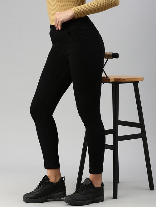 women sollid mid rise slim fit jegging - 21930269 - Standard Image - 0