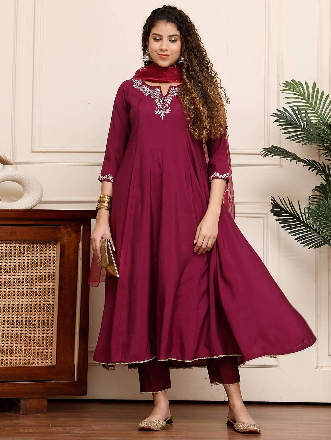 women three quarter sleeve kurta pant with dupatta set - 21930368 -  Standard Image - 1
