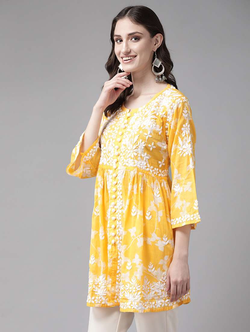 women floral printed three quarter sleeve chikankari kurti - 21930448 -  Standard Image - 1