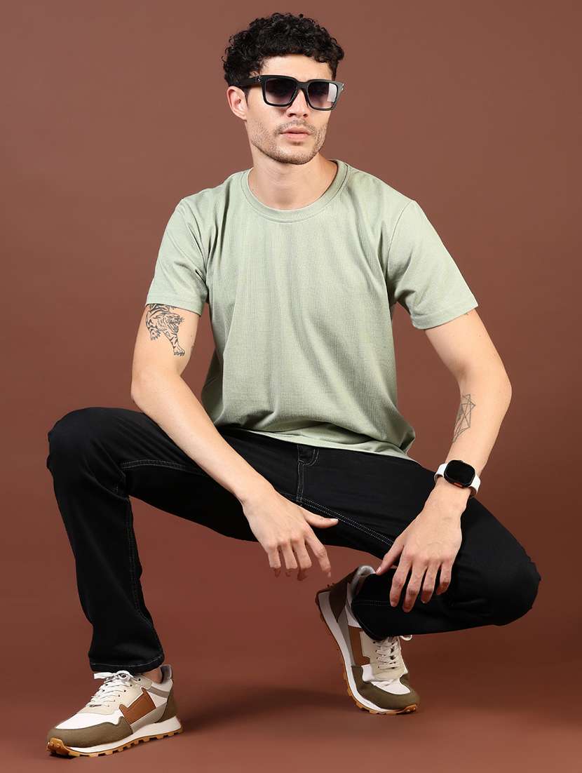men solid short sleeves regular fit t-shirt - 21930757 -  Standard Image - 4
