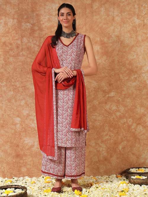 women printed sleeveless kurta palazzo with dupatta set - 21931001 - Standard Image - 0