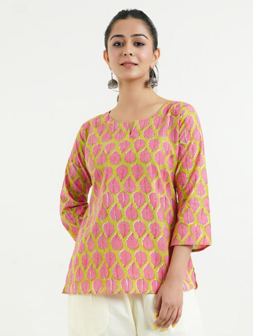 women three quarter sleeve straight kurti - 21931163 - Standard Image - 0