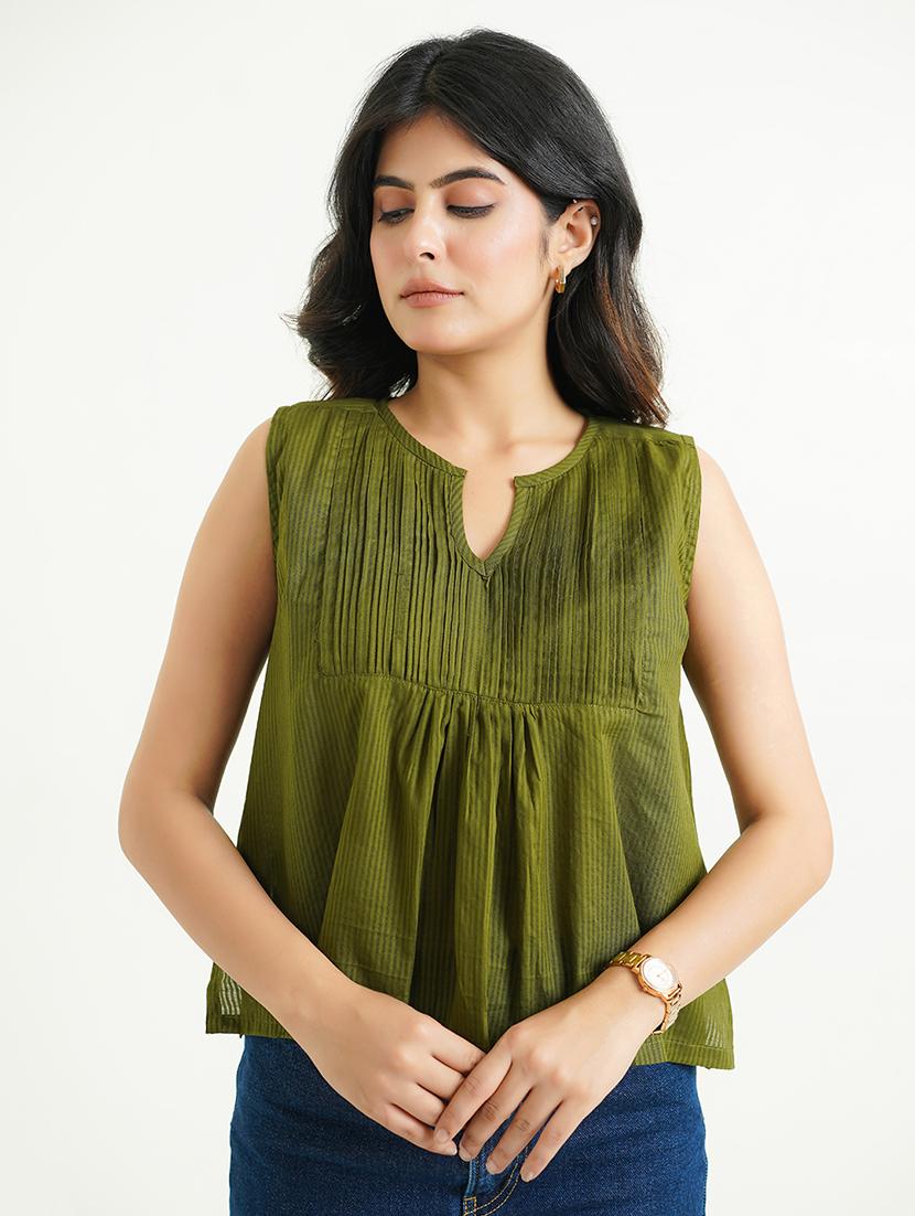women solid sleeveless regular fit top - 21931167 - Standard Image - 1