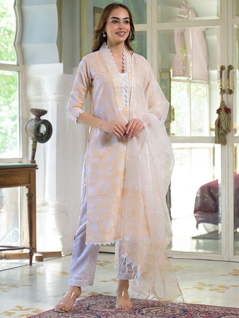 women three quarter sleeve kurta pant with dupatta set