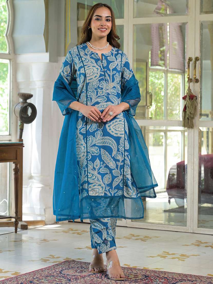 women three quarter sleeve kurta pant with dupatta set - 21931197 -  Standard Image - 1