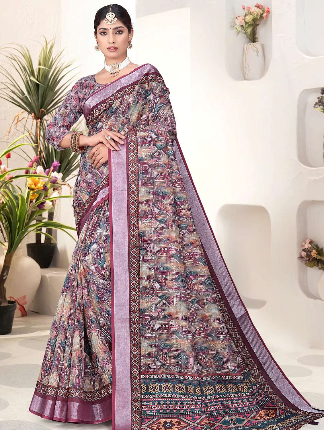 women printed casual wear saree with blouse - 21931210 -  Standard Image - 1