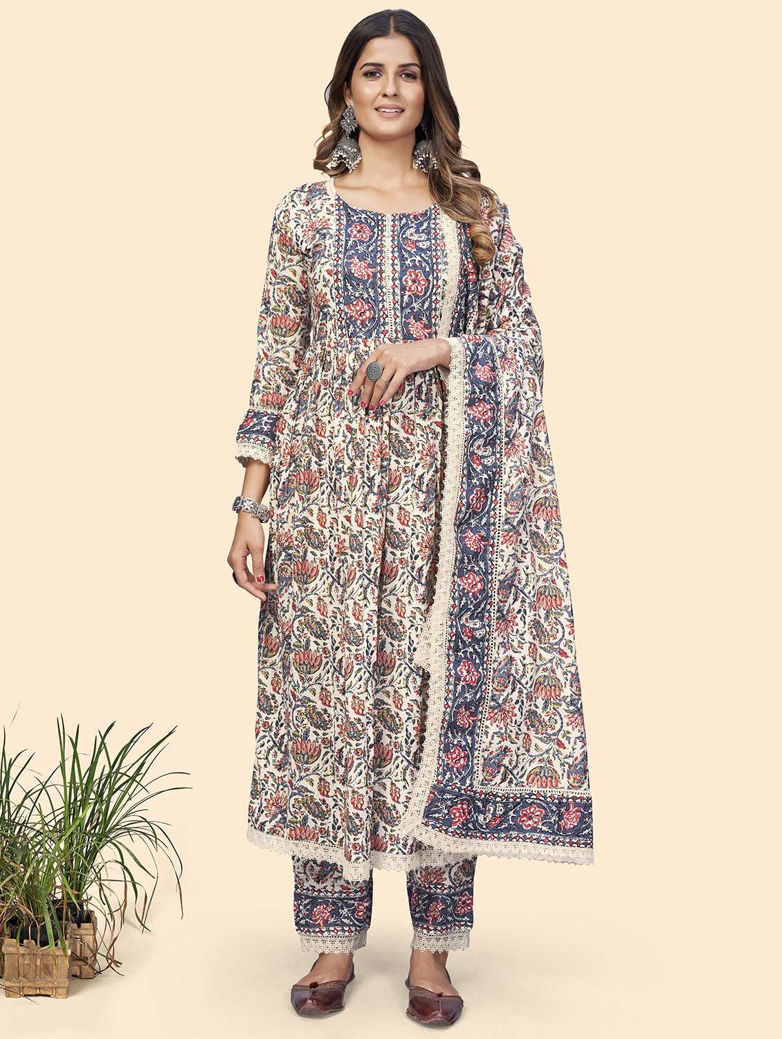 women floral long sleeve kurta pant with dupatta set