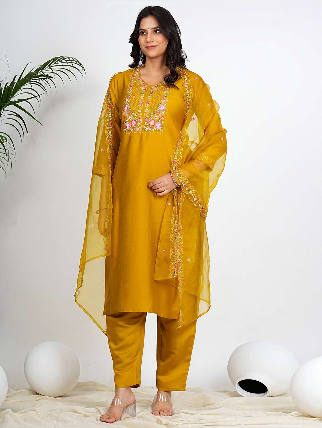 women three quarter sleeve kurta pant with dupatta set - 21931573 -  Standard Image - 1