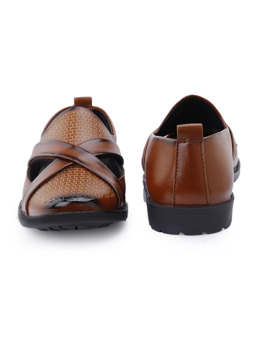 men tan slip on mojari - 21931601 - Standard Image - 4