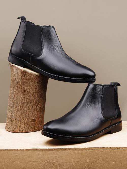 men solid slip on boot - 21931628 -  Standard Image - 0