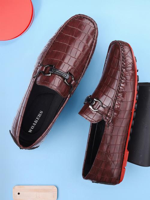 men slip on horsebit loafer - 21931697 -  Standard Image - 0