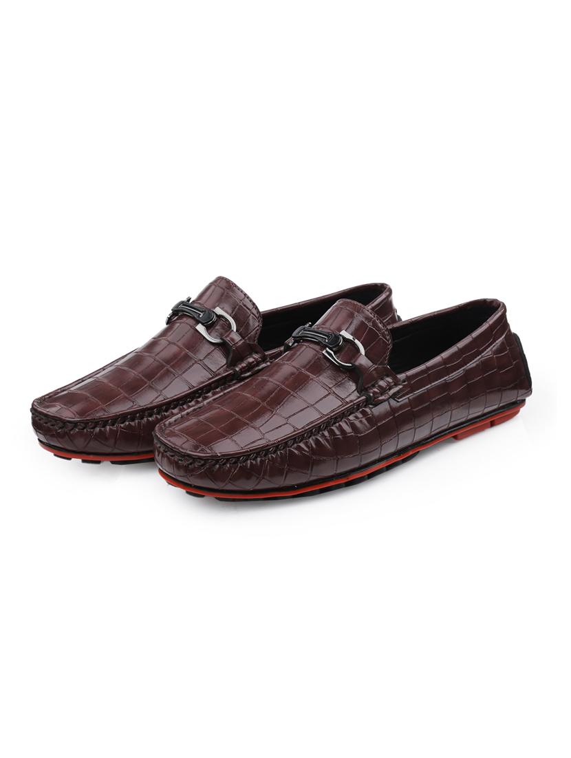 men slip on horsebit loafer - 21931697 -  Standard Image - 1