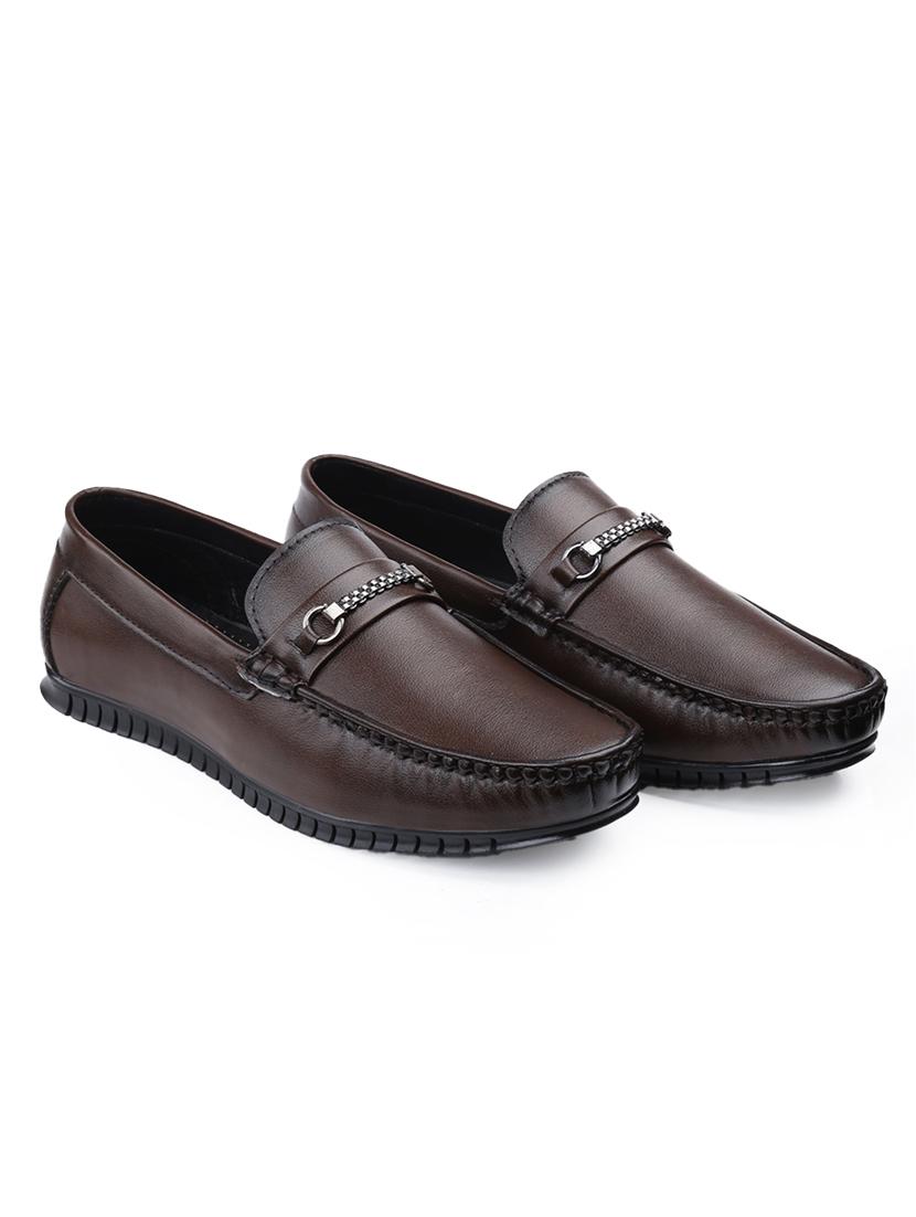 men slip on horsebit loafer - 21931710 -  Standard Image - 1