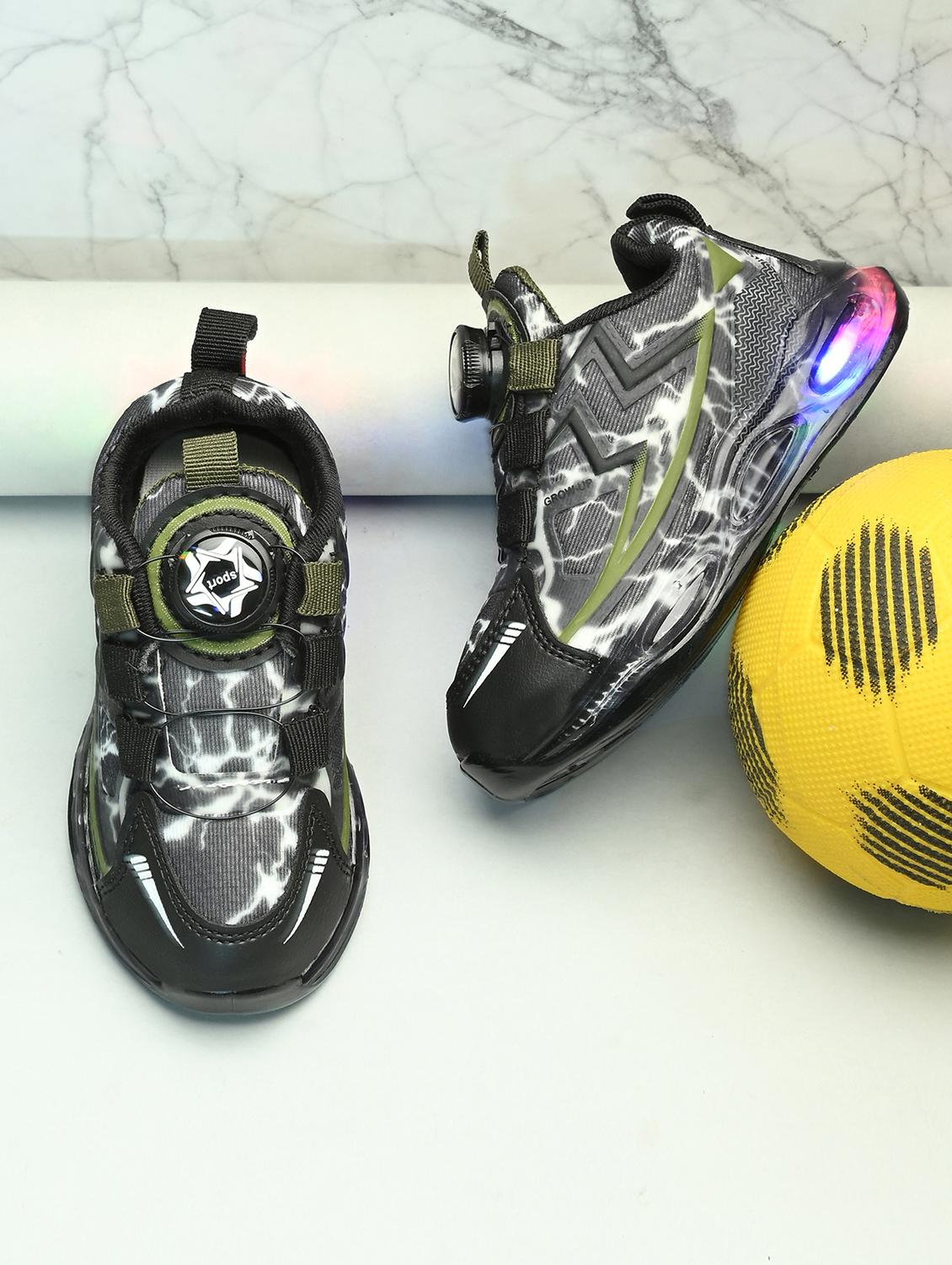 kids printed lace up sport shoe