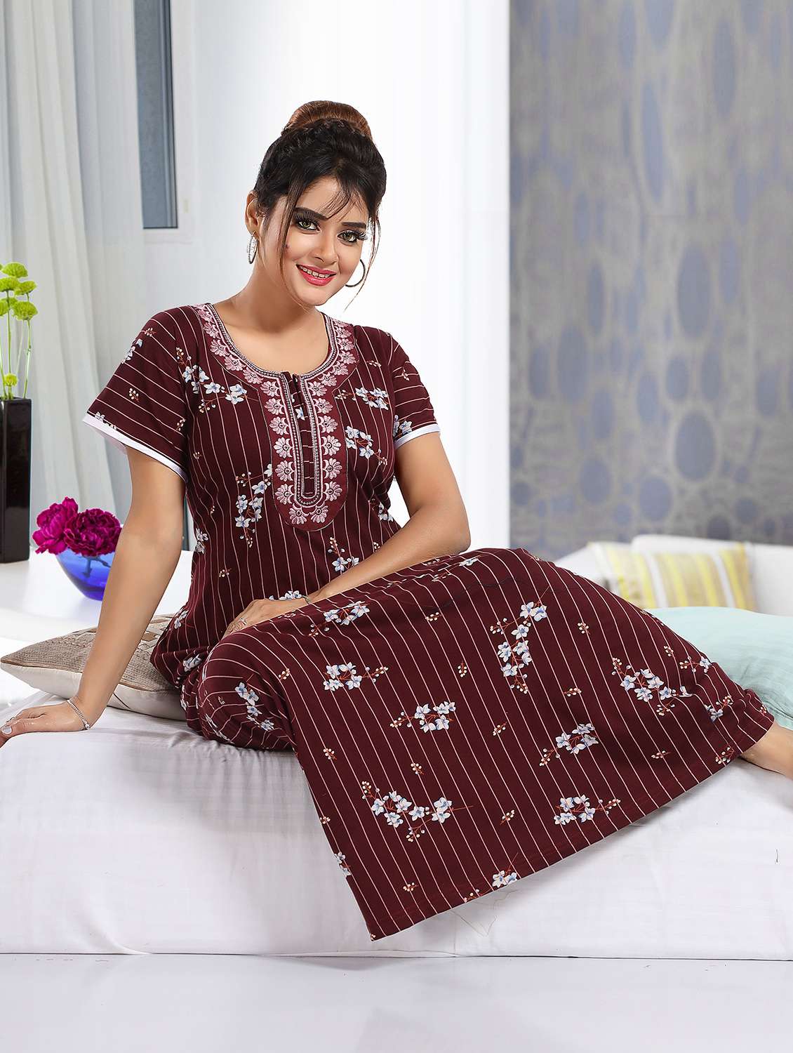 women floral printed short sleeves nighty - 21931968 -  Standard Image - 4