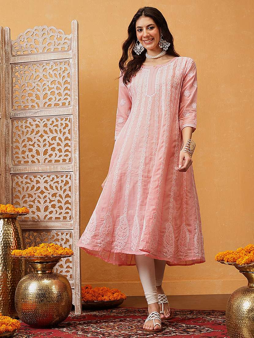 women chikankari three quarter sleeve anarkali kurta - 21932030 -  Standard Image - 1