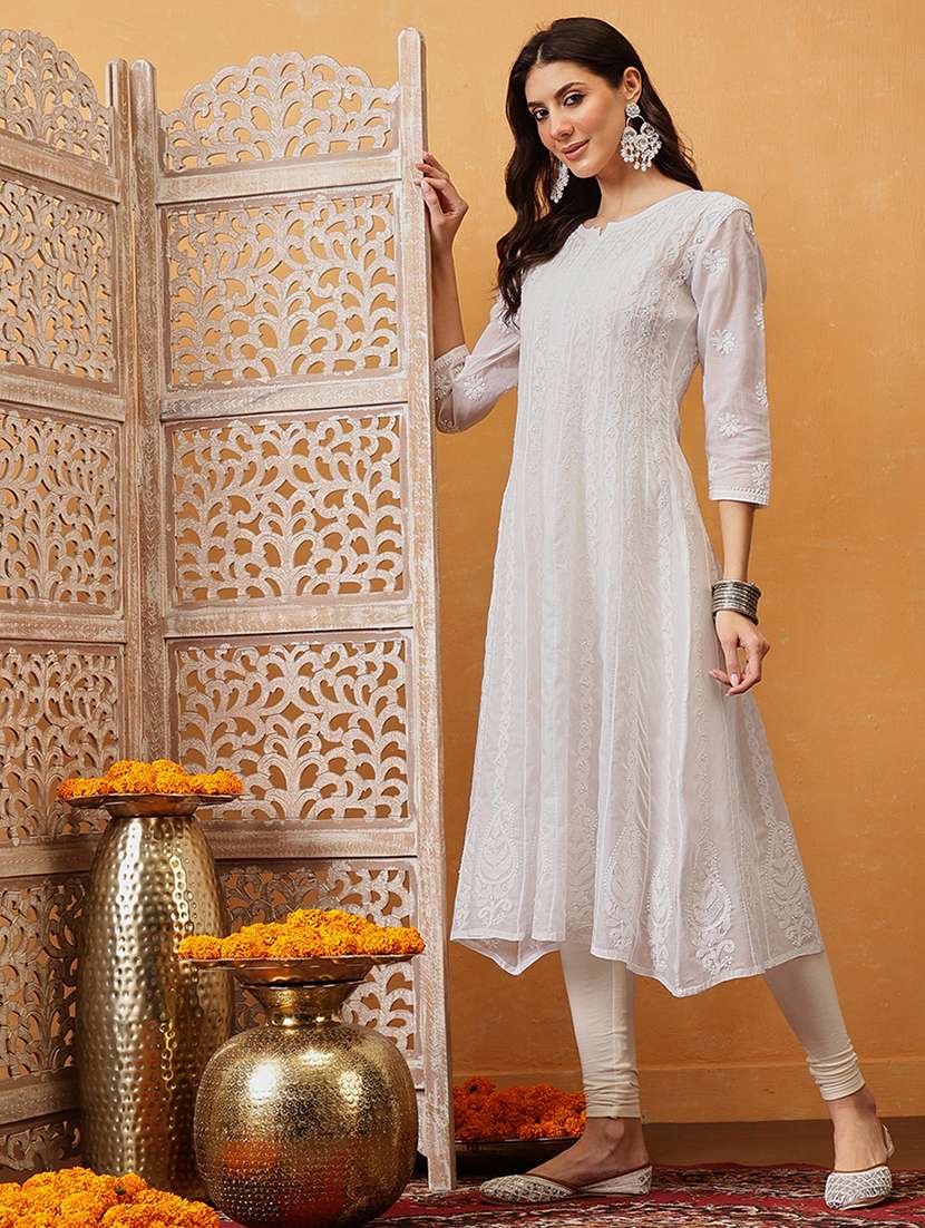 women chikankari three quarter sleeve anarkali kurta - 21932033 -  Standard Image - 1