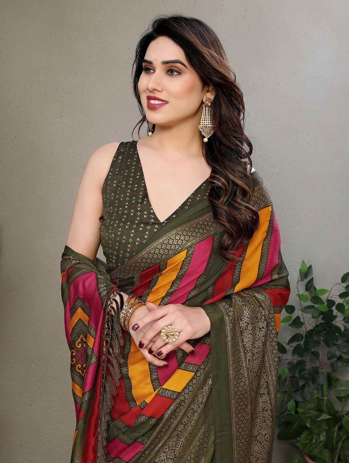 women striped printed saree with blouse - 21932119 - Standard Image - 4