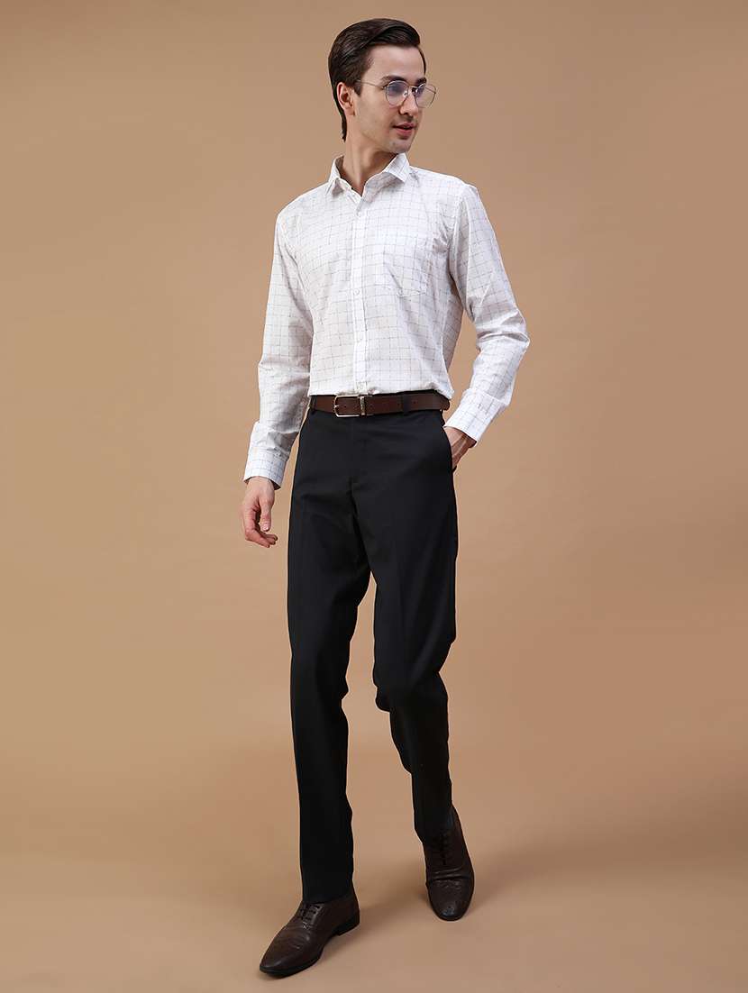 men solid mid rise flat front formal trouser - 21932210 -  Standard Image - 4