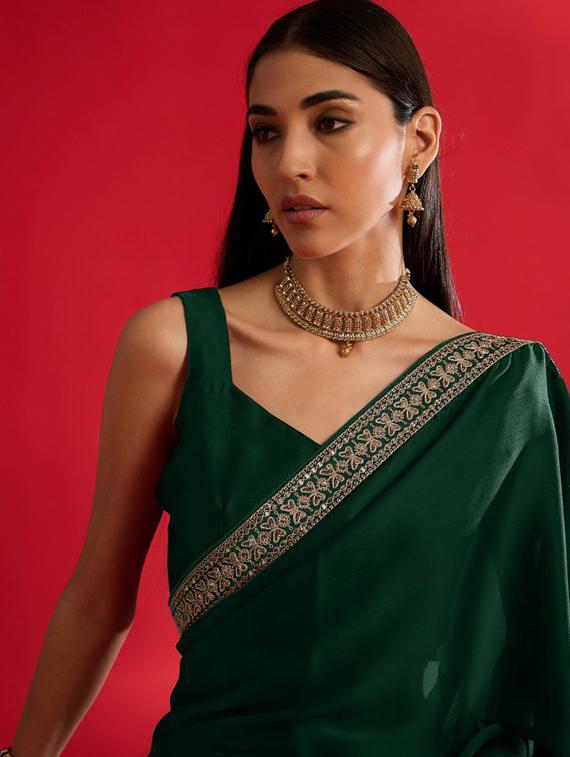 women solid with bordered saree with blouse - 21932450 - Standard Image - 4
