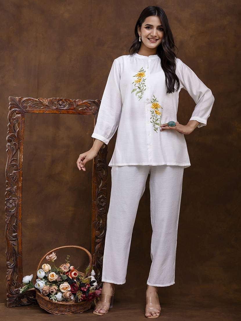 women embroidered long sleeve ethnic co-ord set - 21932473 -  Standard Image - 1