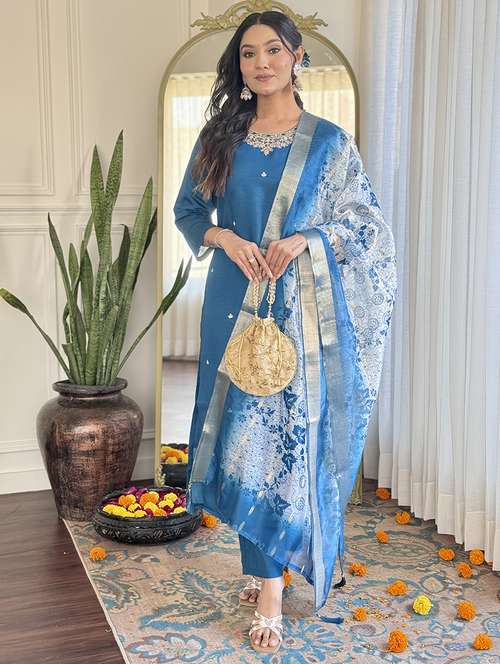 women three quarter sleeve kurta pant with dupatta set