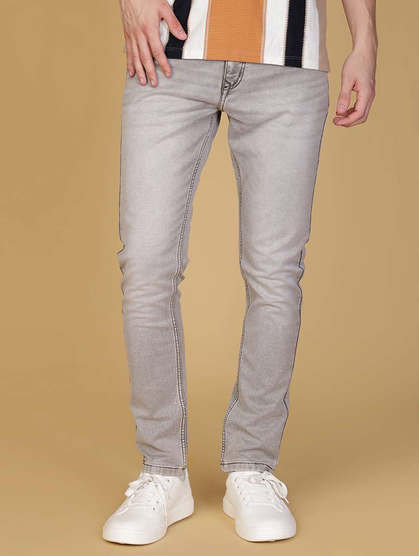 men solid mid rise slim fit jean - 21932572 - Zoom Image - 0