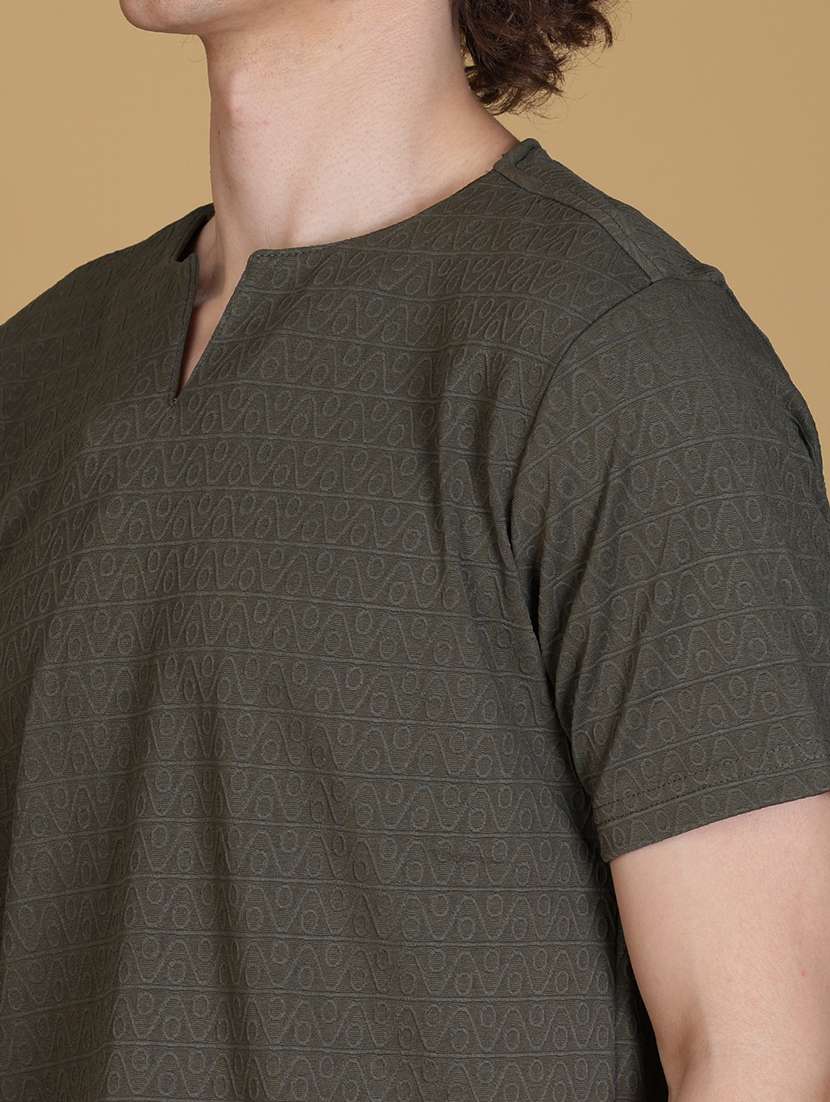men solid short sleeve regular fit t-shirt - 21932611 - Standard Image - 4
