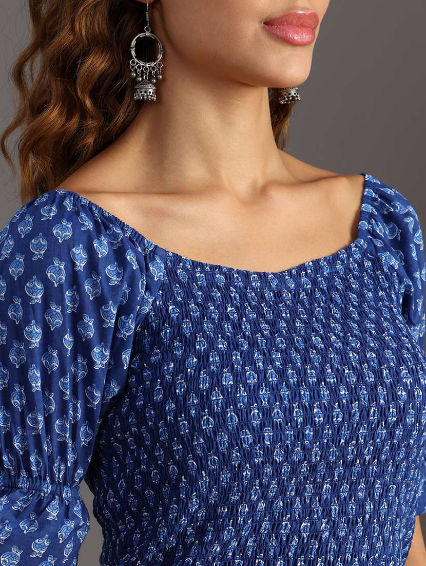 Women Printed Puff Sleeve Smocked Crop Top - 21932614 -  Standard Image - 4