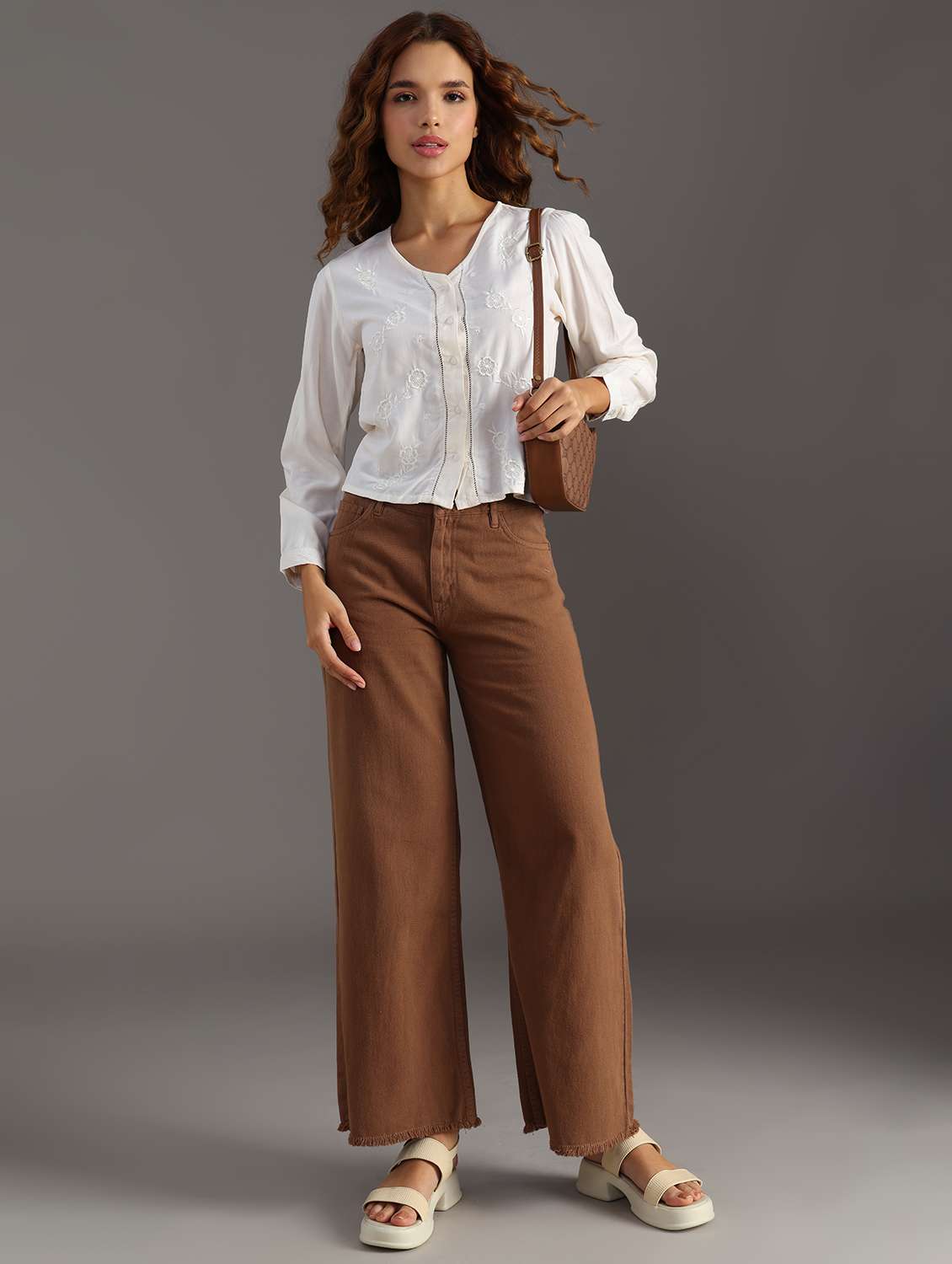 women solid mid rise wide leg jean - 21932681 -  Standard Image - 6