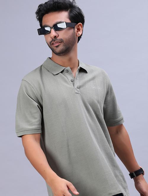 men solid short sleeve regular fit polo t-shirt - 21932713 - Standard Image - 0