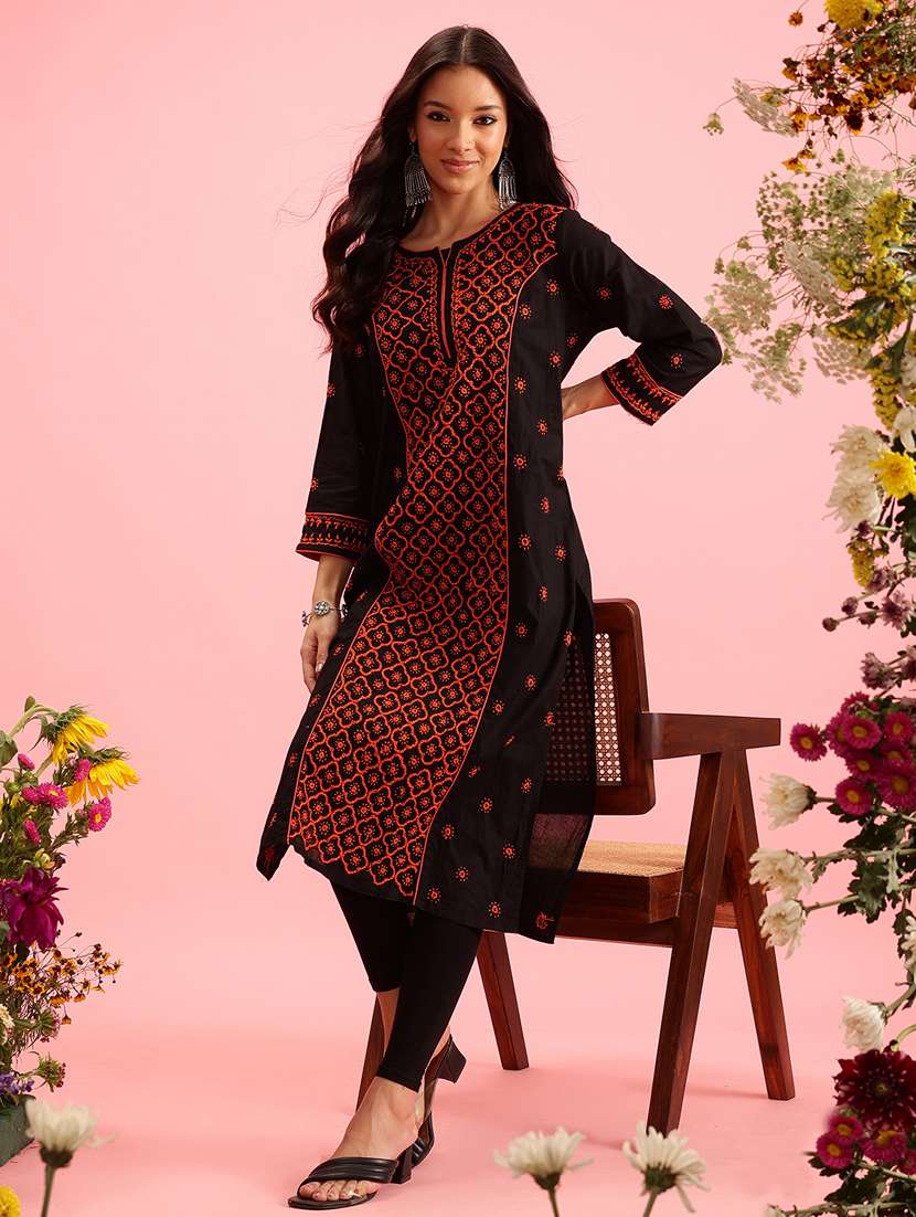 women chikankari three quarter sleeve straight kurta - 21933423 -  Standard Image - 4