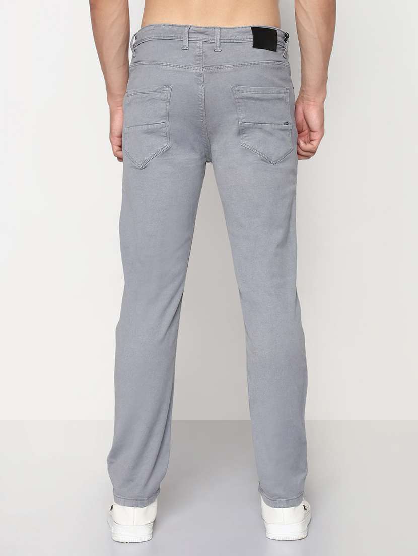 men solid mid rise slim fit jean - 21933435 - Standard Image - 4