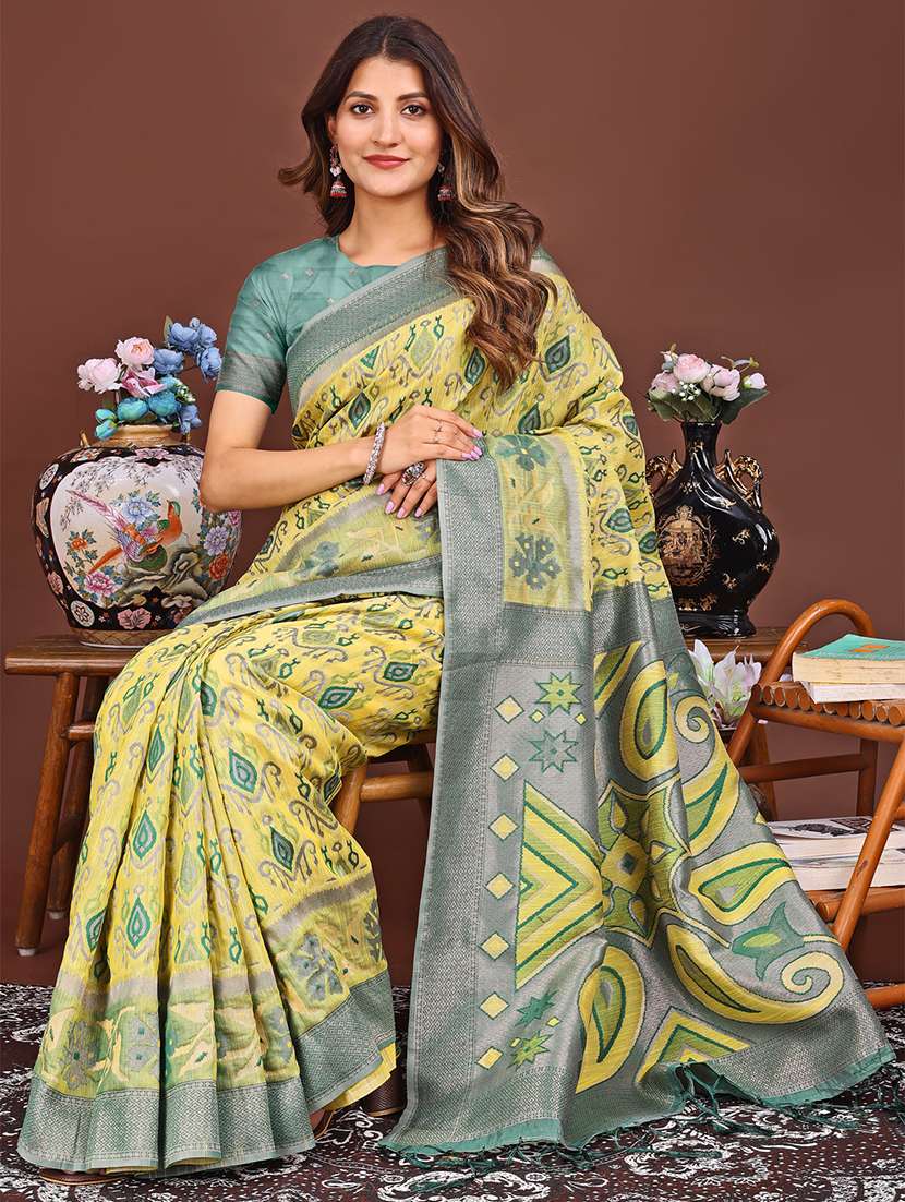women self design patola saree with blouse - 21933497 -  Standard Image - 4