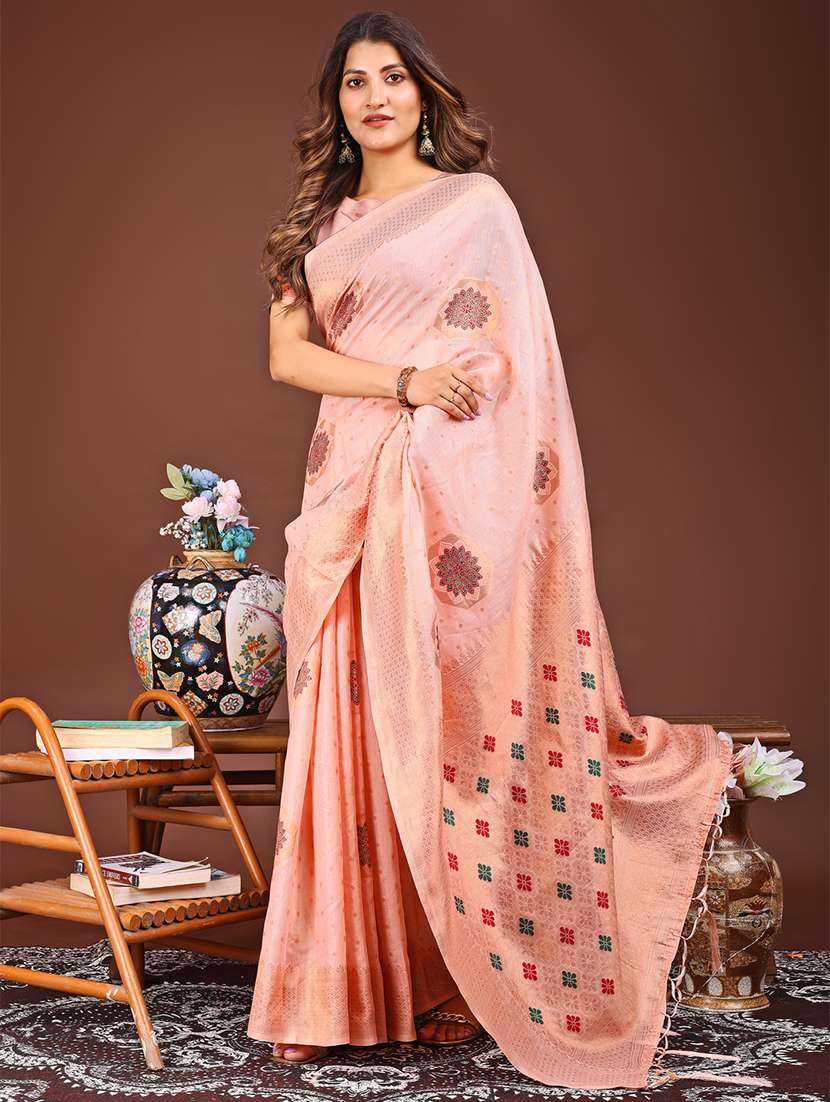 women self design bordered saree with blouse - 21933502 -  Standard Image - 4