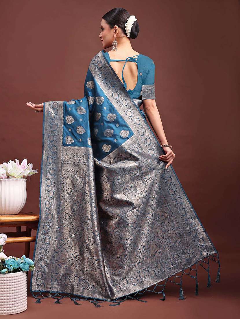 women self design banarasi saree with blouse - 21933553 -  Standard Image - 4