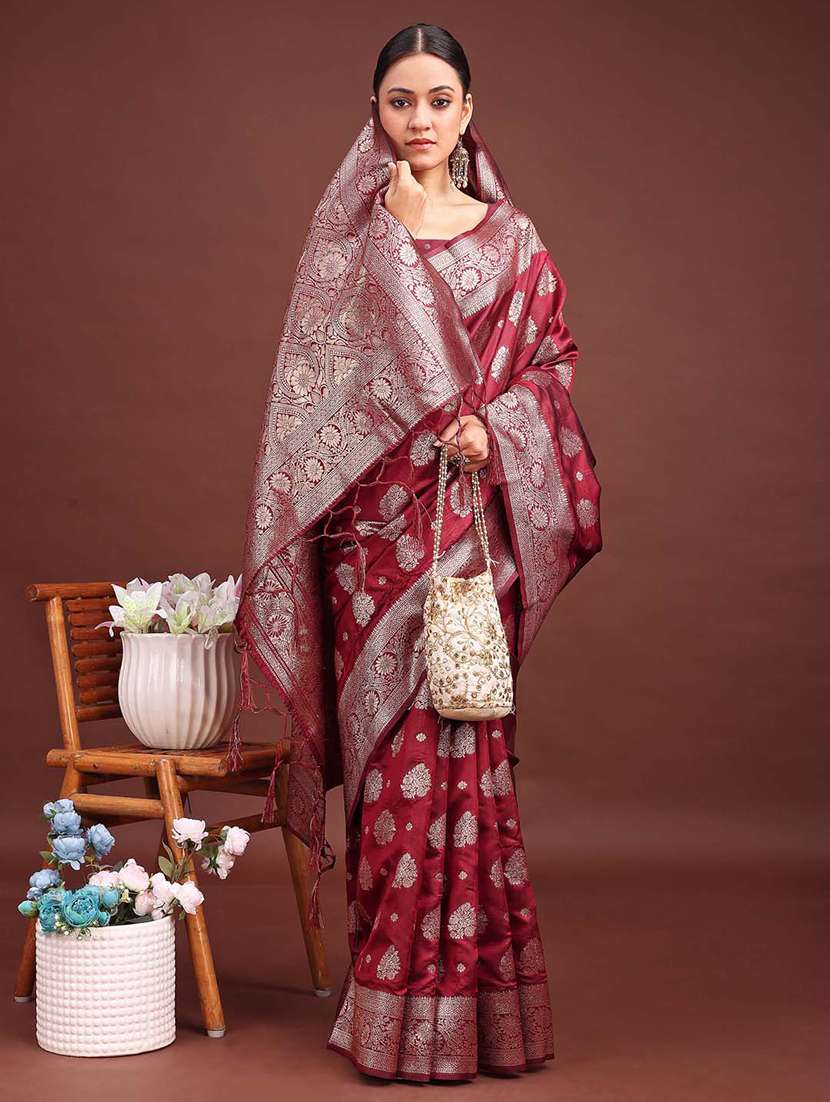 women self design banarasi saree with blouse - 21933556 -  Standard Image - 1