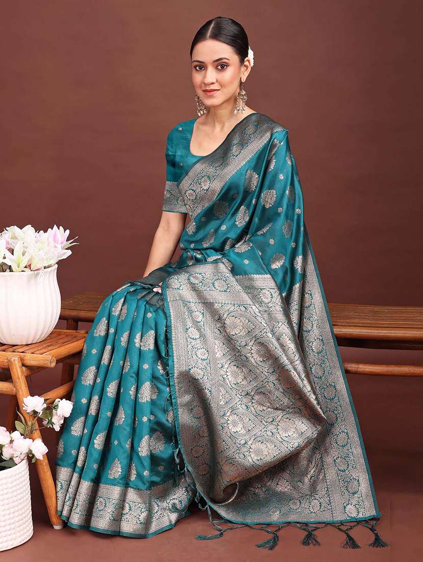 women self design banarasi saree with blouse - 21933557 -  Standard Image - 4