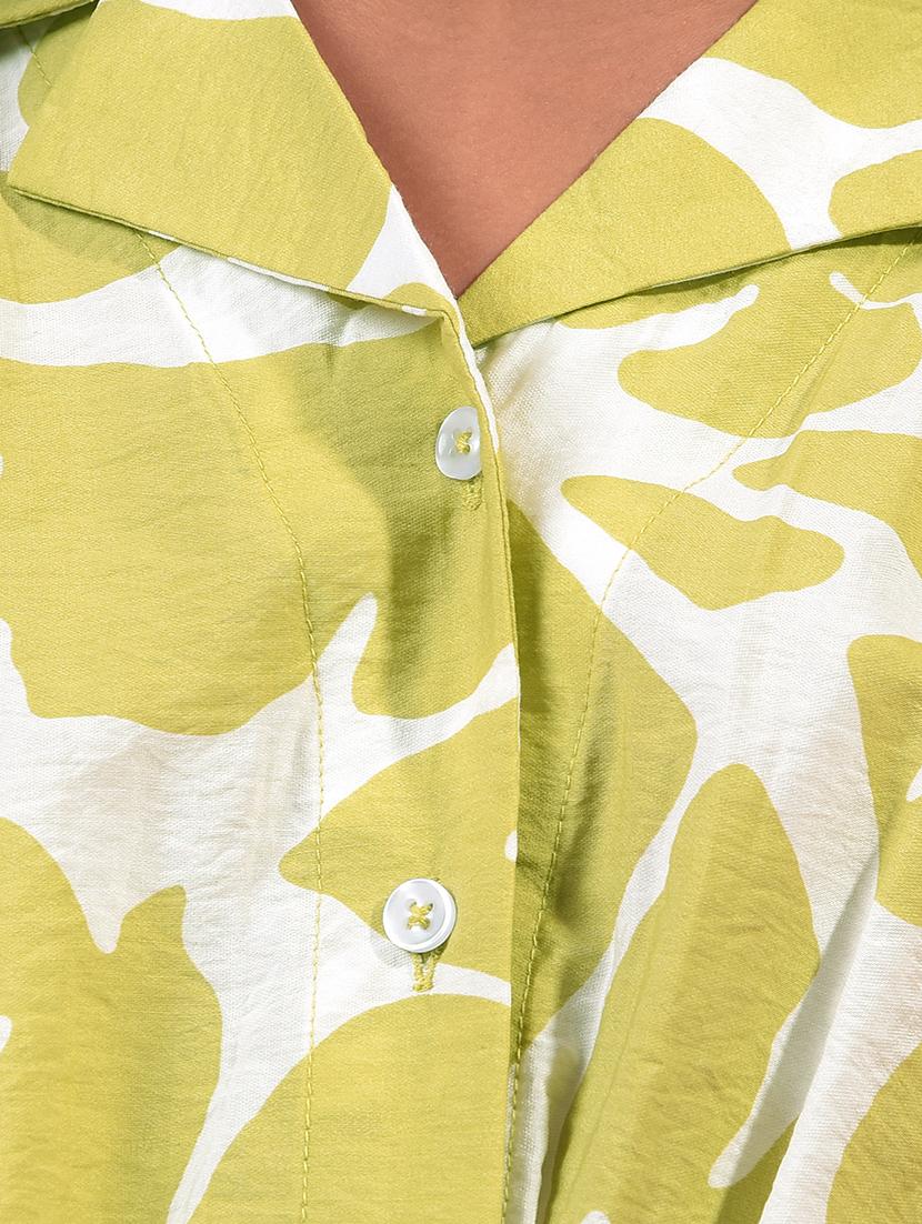 girls printed lapel collared crop shirt - 21933587 - Standard Image - 4