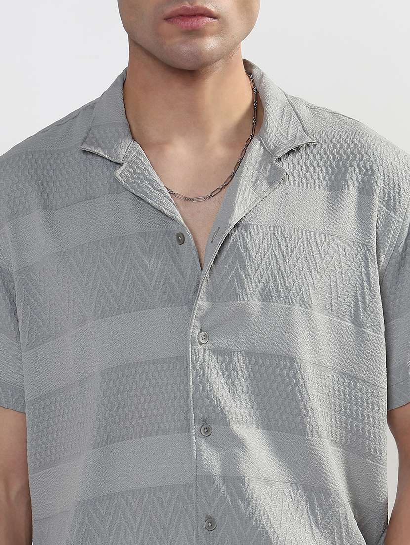 men textured cuban collar short sleeve loose fit shirt - 21933674 -  Standard Image - 4